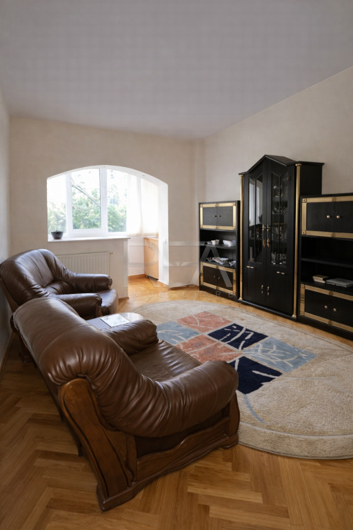 3 camere Pantelimon, et. 2, an 1980, 70 mp, boxă