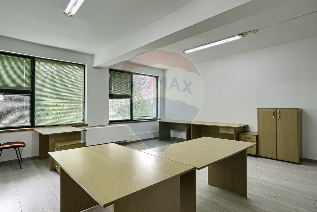 Spațiu de birouri de 38 m², cheltuieli incluse zona Gra...