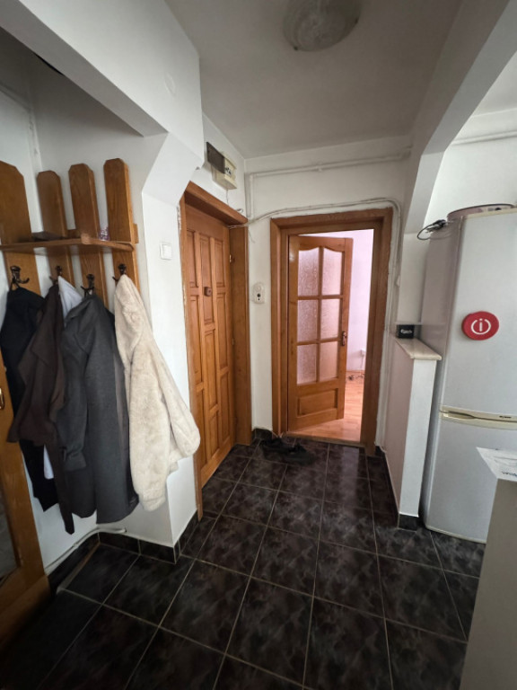 Apartament 3 camere, 54 mp utili, zona Ultracentral