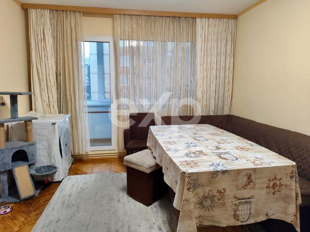 Apartament 3 camere de vanzare | Astra | Etaj 2/4 | Loc de p