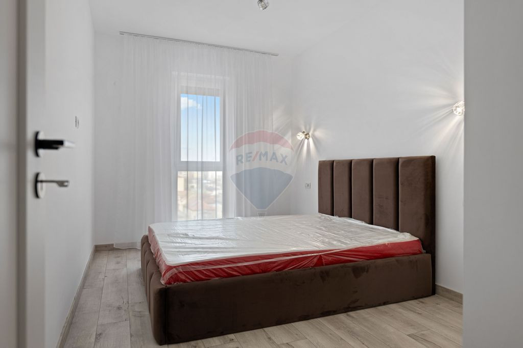 Apartament 2 camere prima închiriere in Adora Park + par...