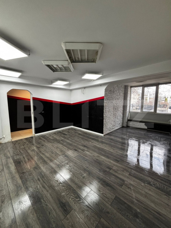 Apartament cu 4 camere, 80mp, zona Nordic, pretabil pentru s