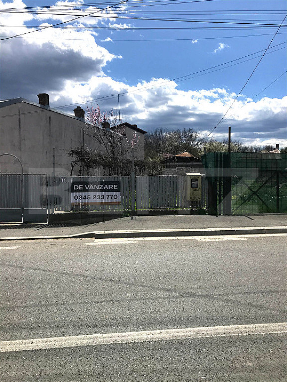 ???? Teren intravilan 3.400 mp cu potențial excelent de par
