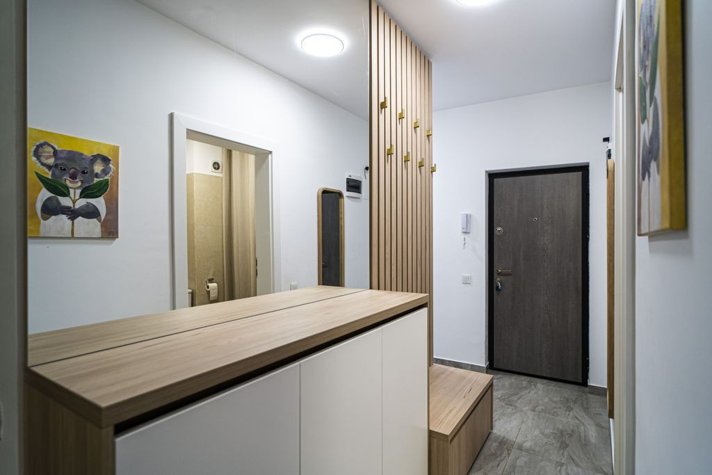 Plaza Mall- Lujerului, 2 camere, decomandat, 60 mp, etaj ...