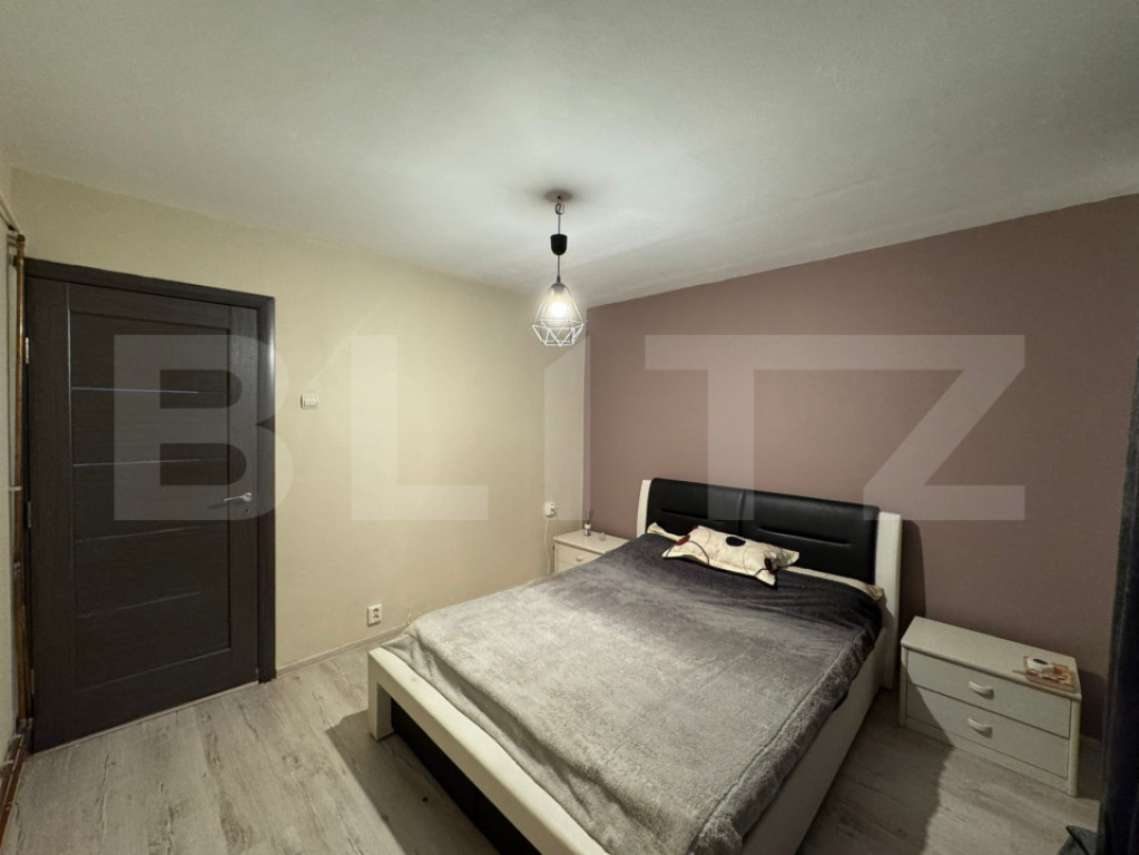 Apartament 3 camere decomandat, 2 bai, 75 mp total - Brazda