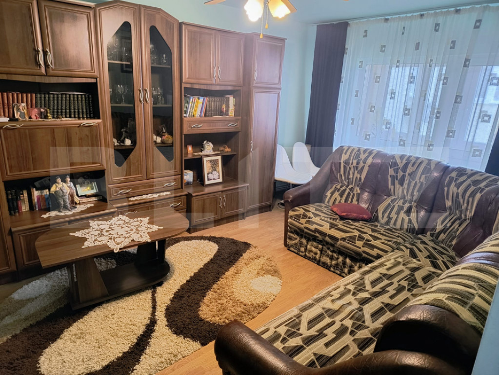 Apartament cu 3 camere, decomandat, 66 mp, etaj 4 - Dej