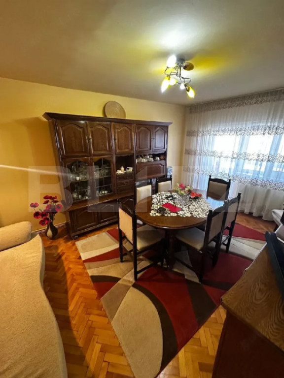 Apartament de vanzare, 3 camere, 60 mp - Dej
