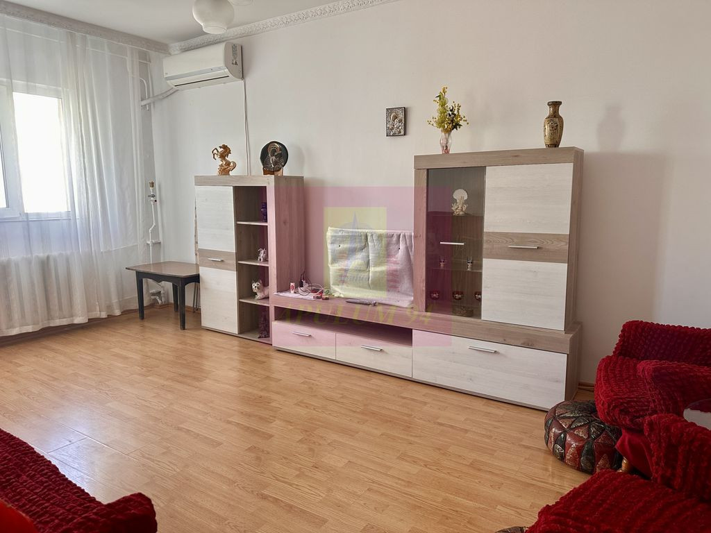 3 camere Rahova -Str Dunavat