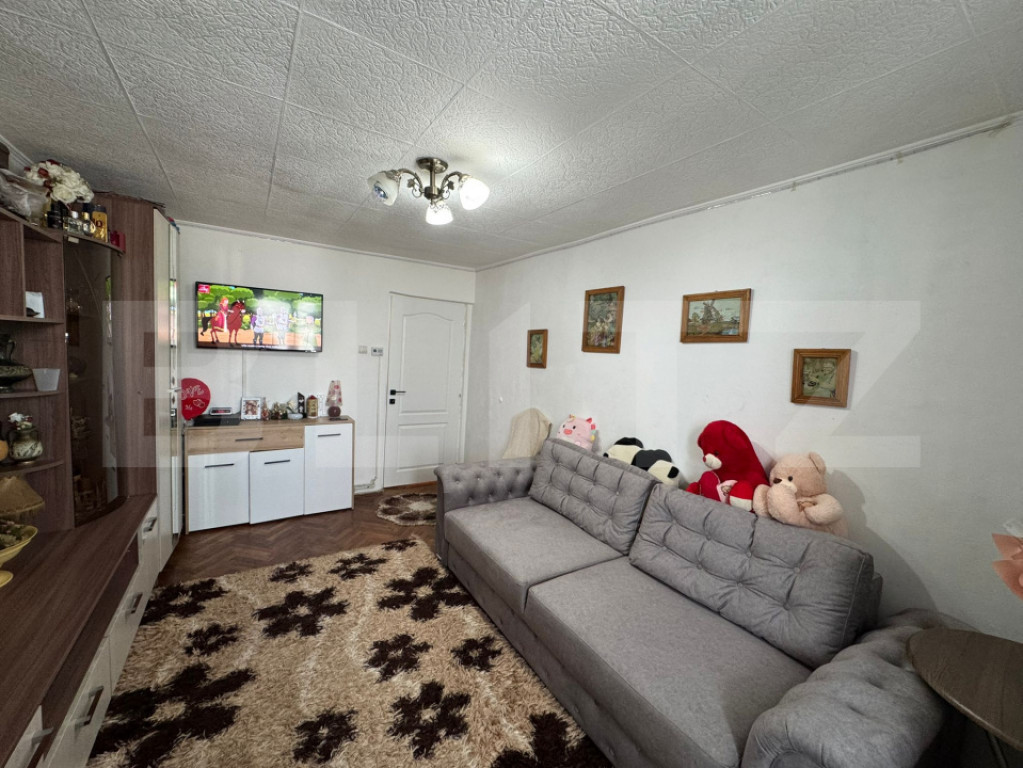 Apartament cu 2 camere, decomandat – 41 mp, etaj 10, ideal