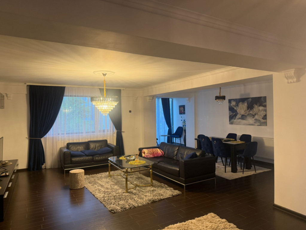 Apartament 3 camere, 100 mp utili, zona Ciuperca