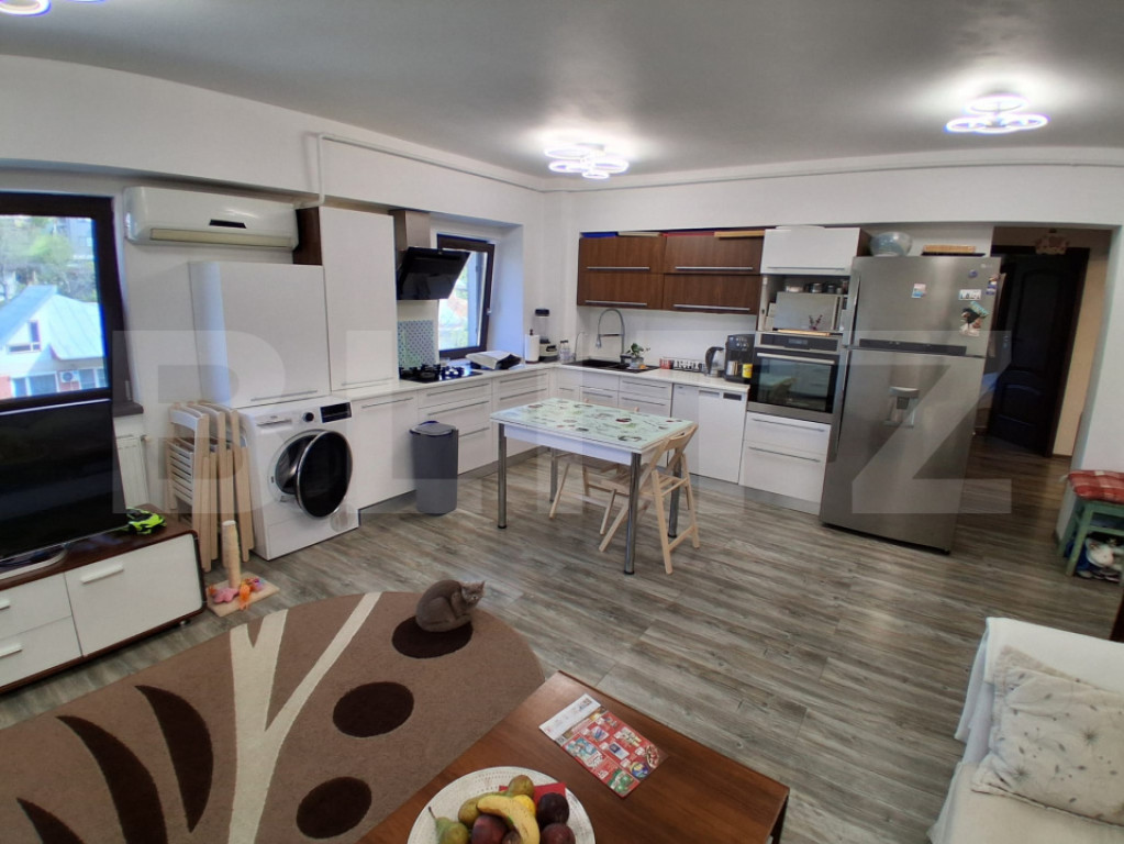 Apartament 3 camere, 70 mp, zona Păcurari