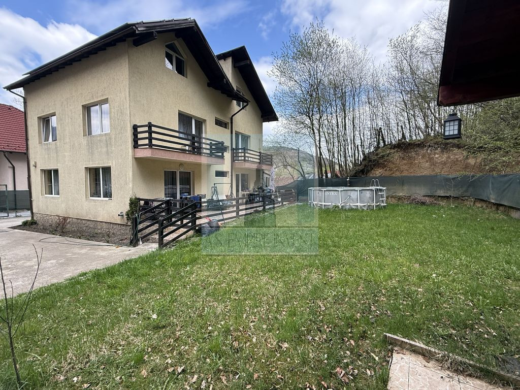 Casa/vila P+E+M, individuala ,730 mp teren-Timișul de jos