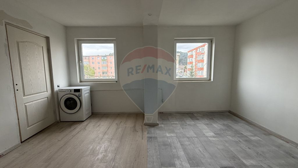 Apartament 2 camere luminos cu vedere spre Cetate, ISR, 0...