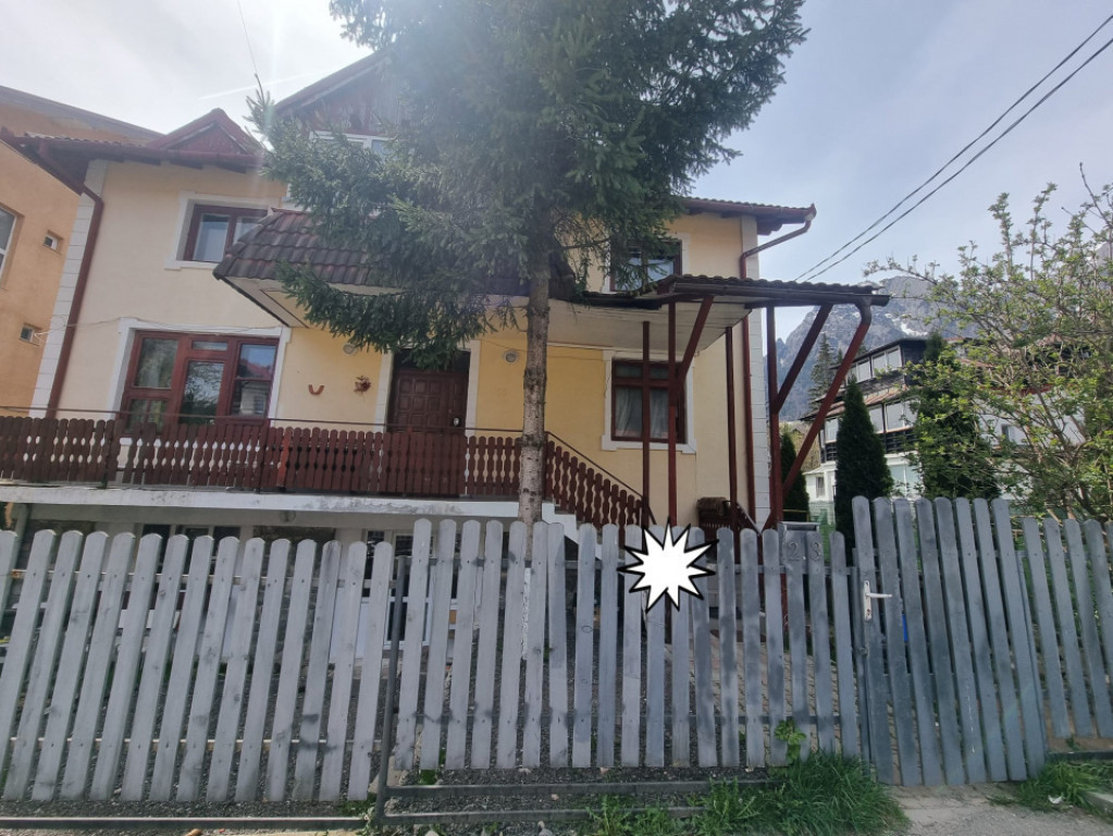 Vilă spațioasă de vanzare in Busteni-Oportunitate de inve