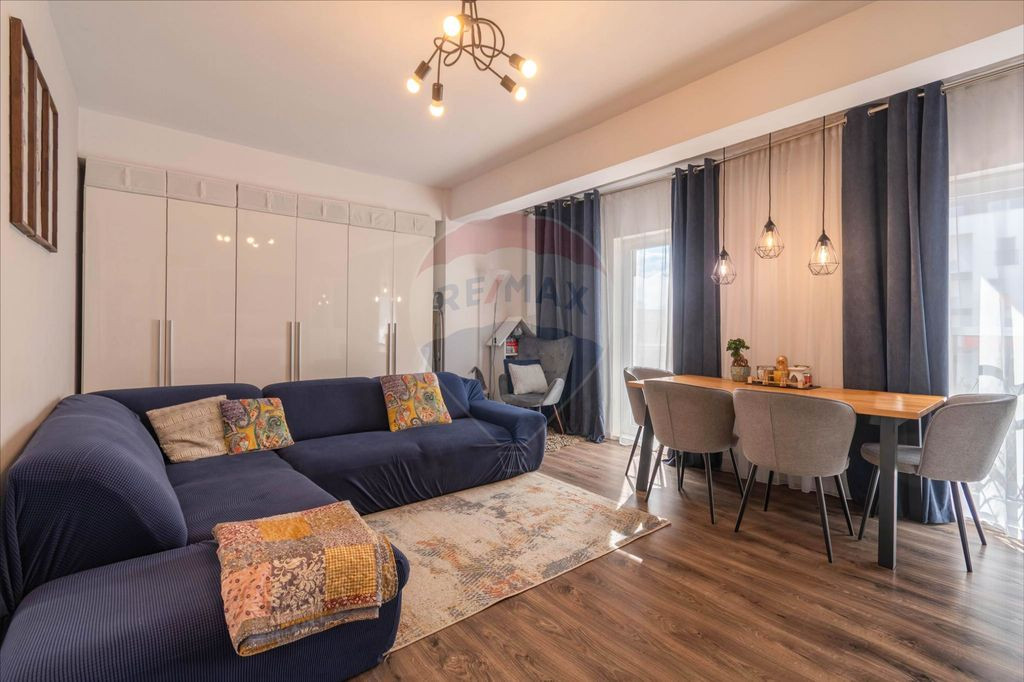 Apartament 2 camere de vanzare in Floresti