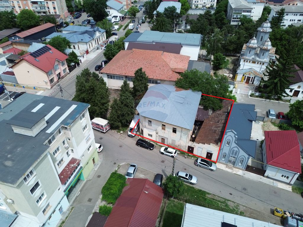 Clădire istorică P+1, 428 mp – Ultracentral Adjud