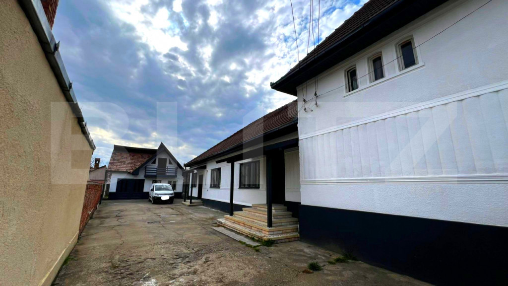 Casa de vânzare, 6 camere, 198 mp utili, teren 644 mp, zon?