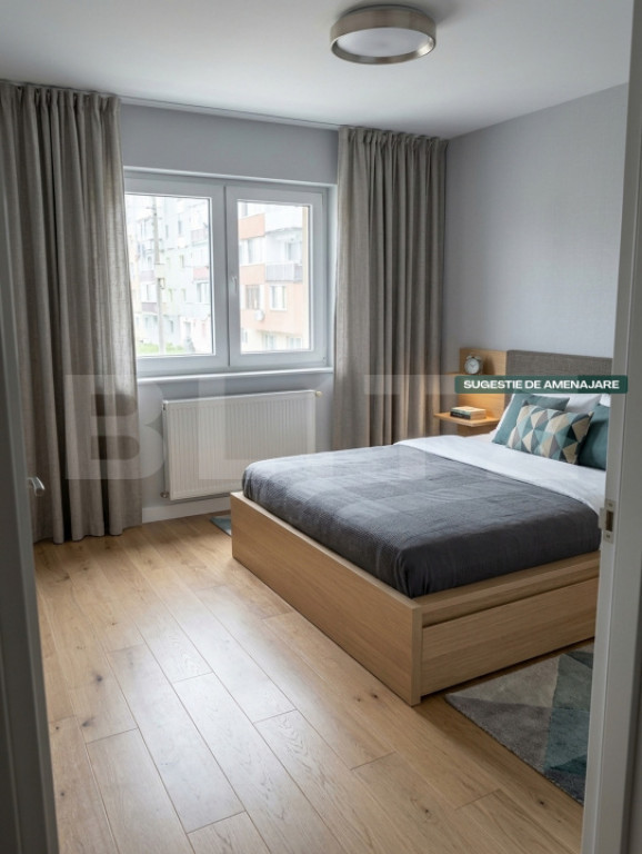 Apartament cu 4 camere, Campia Turzii, zona Centrala