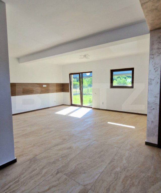 Casa individuala 110 mp utili, 400 mp teren, finisata modern