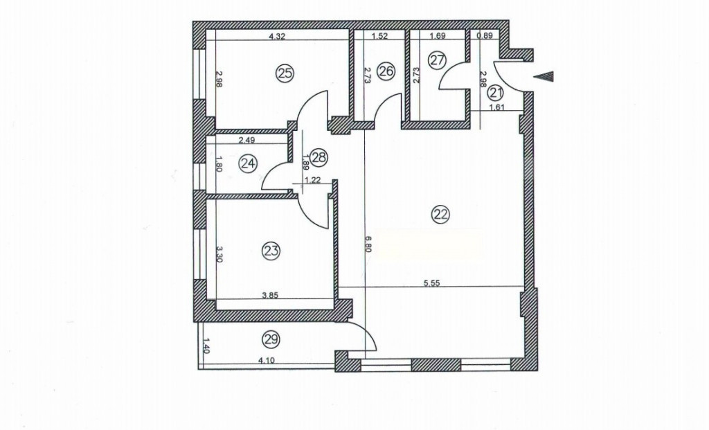 Apartament 3 camere, parter, bloc nou- zona Obcini