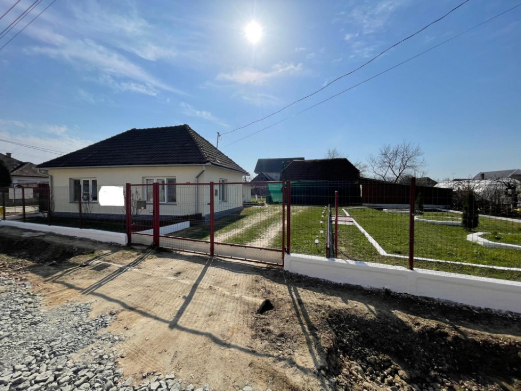 CASA in Seini Ideală pentru cei care caută liniște, spaț