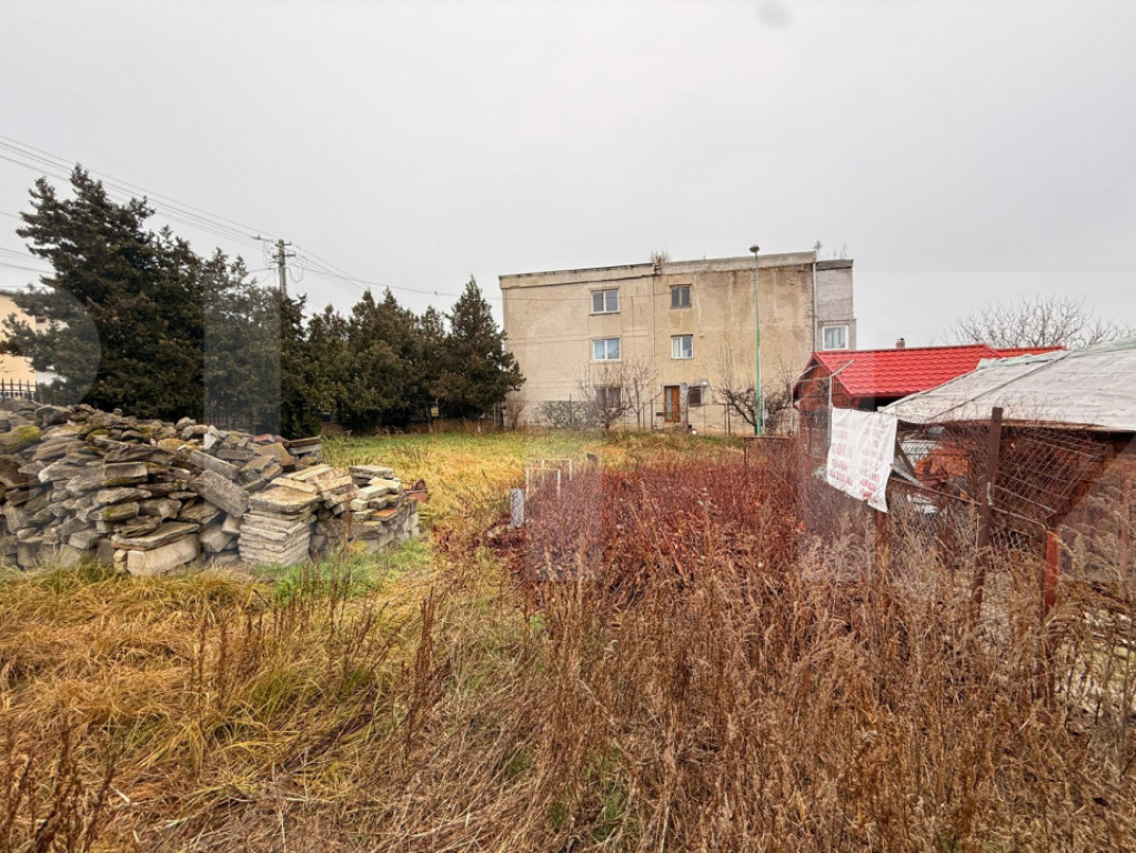 Teren intravilan de vânzare, Botosani - Central