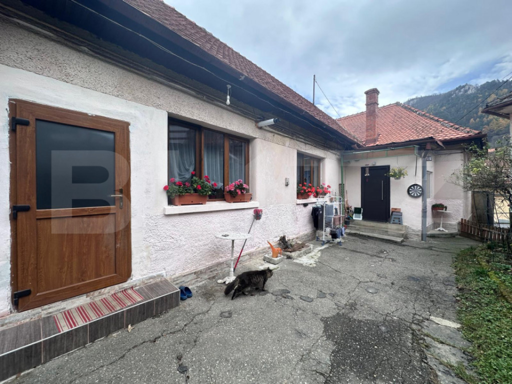 Casa de vanzare in Cartierul Schei, zona Piata Unirii