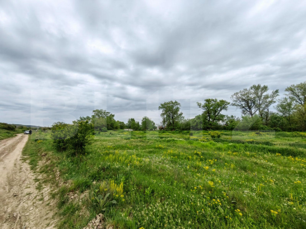 Teren intravilan, 2200 mp, Zona Abatorului - Sebes
