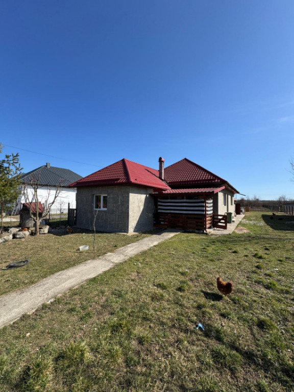 Casă 2022 în Hideaga, 80 mp utili, teren 14 ari, garaj, mo