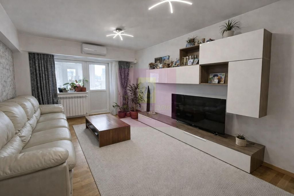 Alba Iulia, 3 camere, stradal