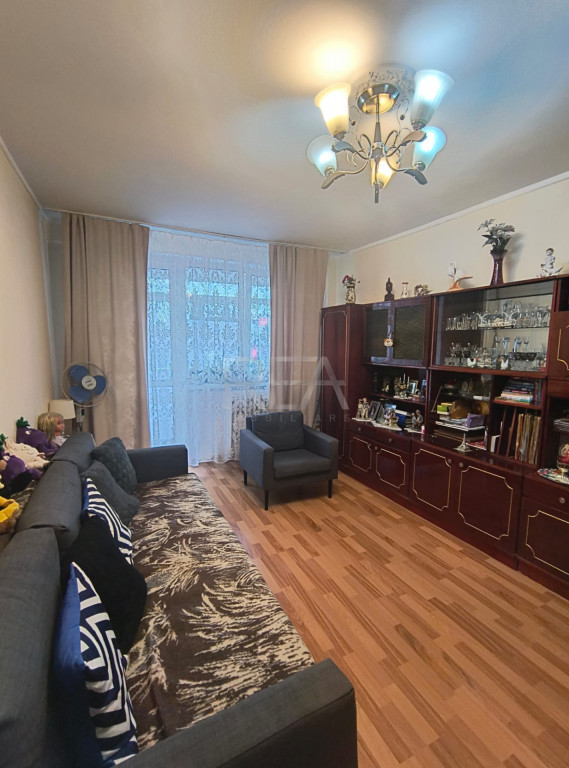3 camere, et 1/10, anvelopat-Drumul Taberei, Frigocom