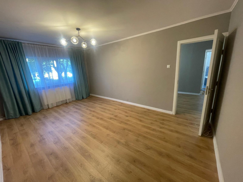 Apartament 2 camere, 52 mp, decomandat, parter, Brazda lui N