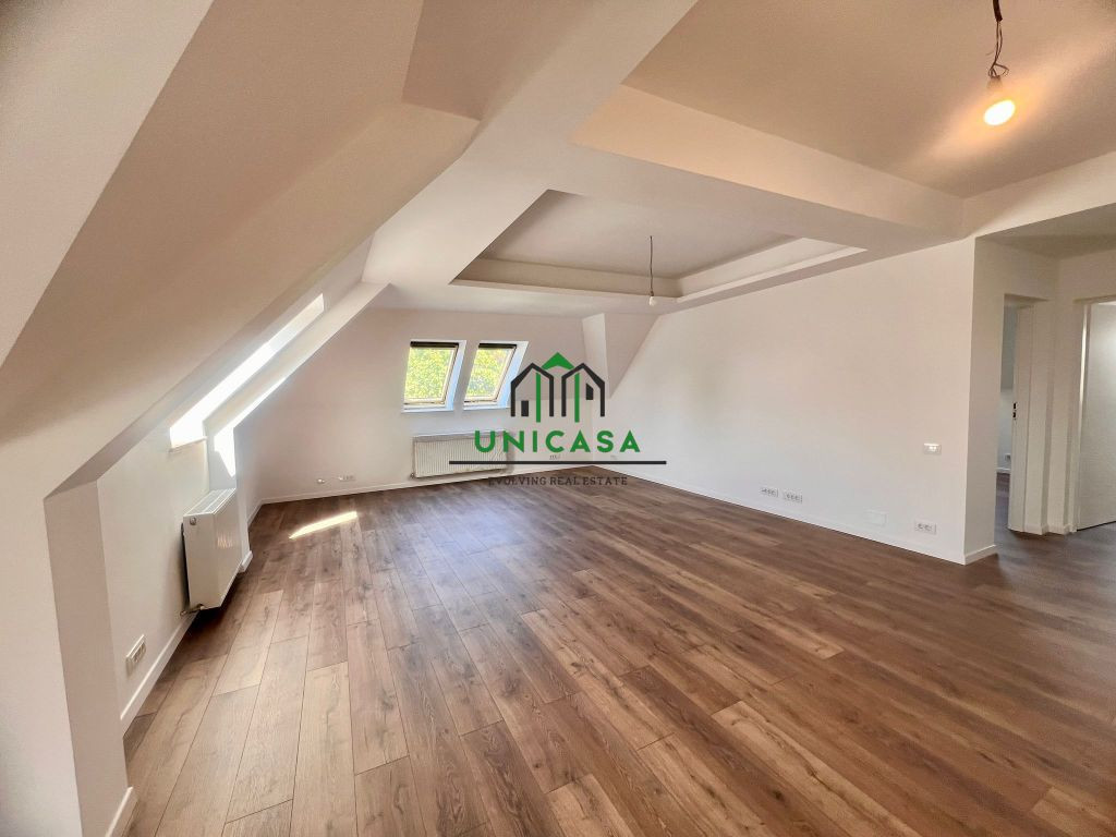 Apartament 4 camere - tip Penthouse - Zona 1 Mai