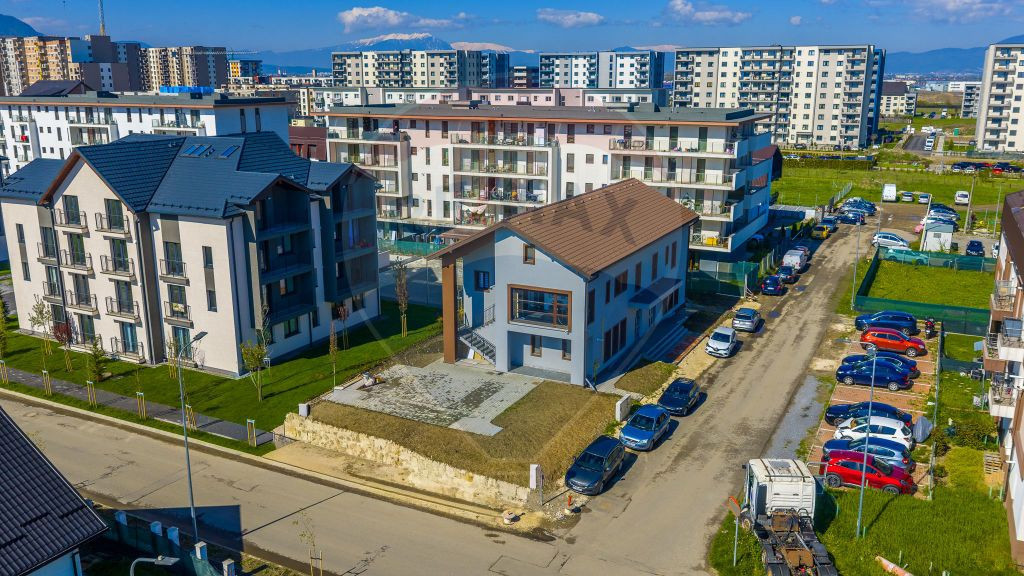 COMISION 0%| DE INCHIRIAT | SPATIU| 181 MP UTILI | TRACTO...