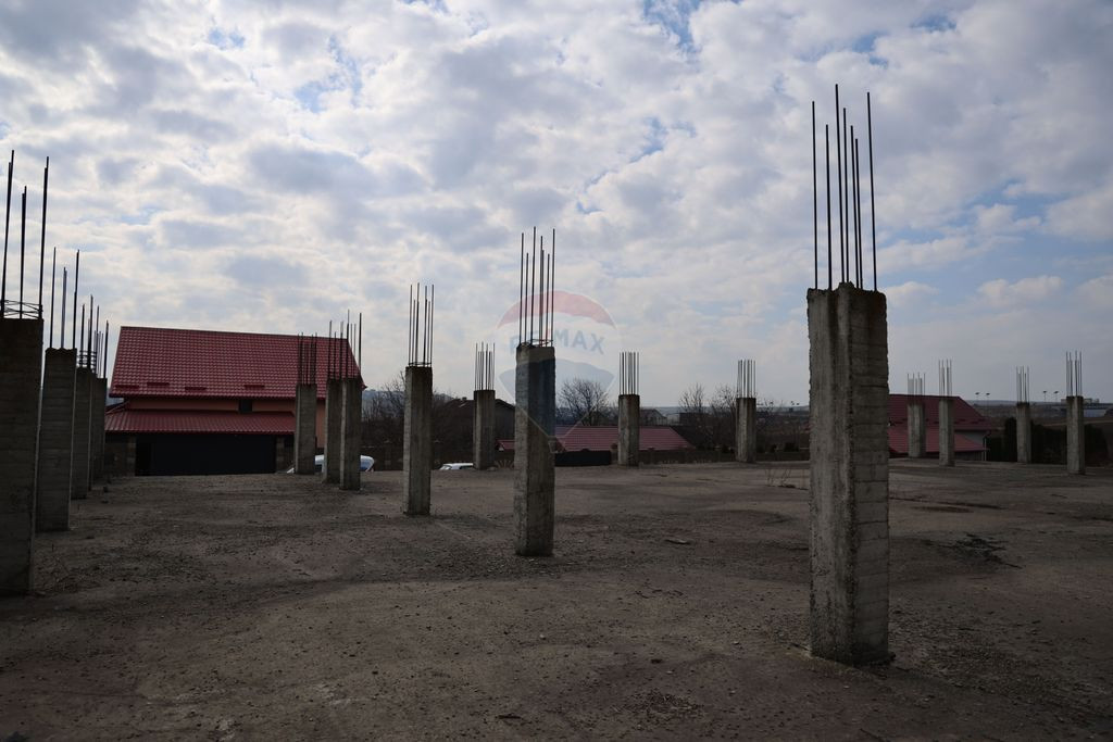 Teren intravilan de vânzare în Scheia – oportunitate ...