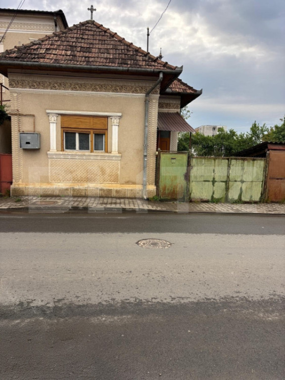 ???? Casă cu 2 apartamente și teren 600 mp în Gherla