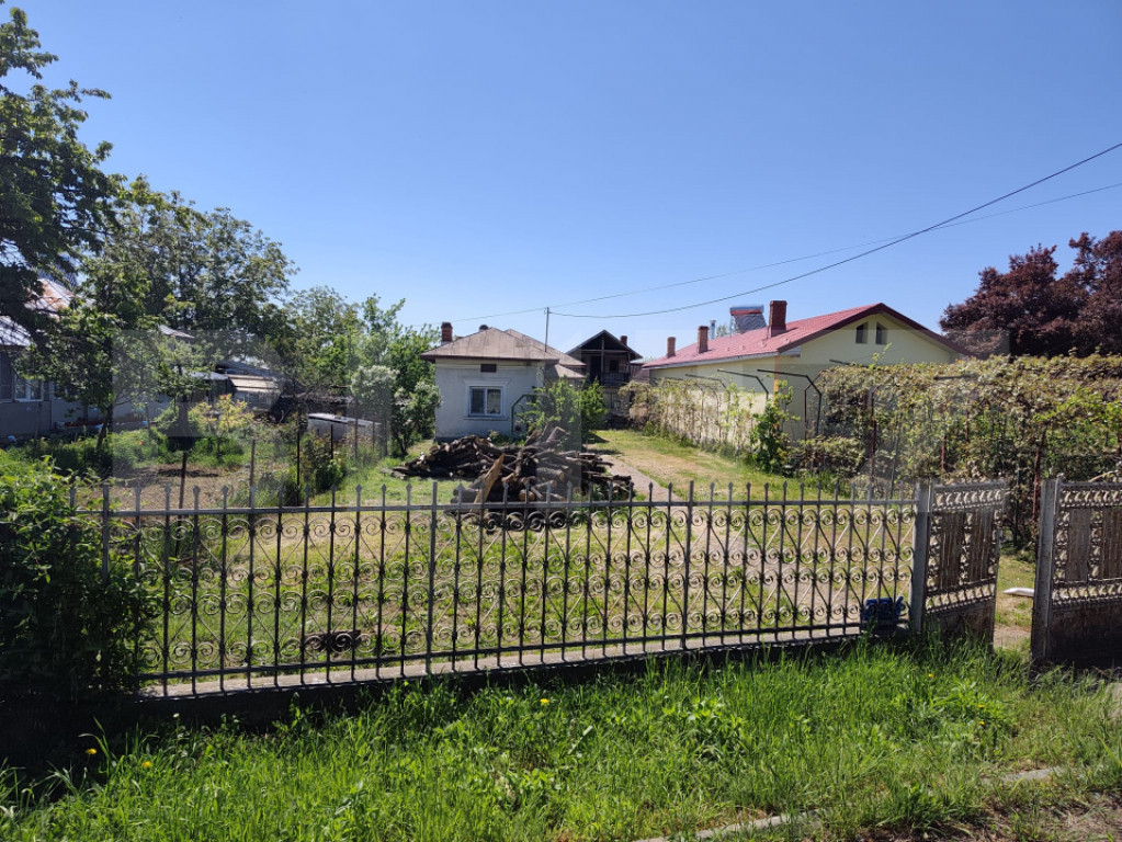 Casă în Găești, 3 dormitoare, teren 2000 mp 62000Euro