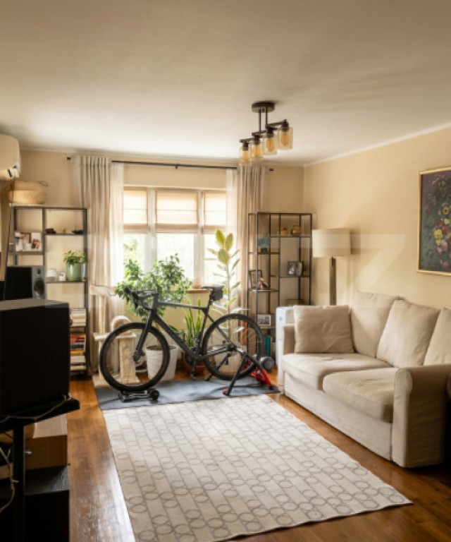 Apartament 3 camere, 66 mp, 2 balcoane, zona Aradului