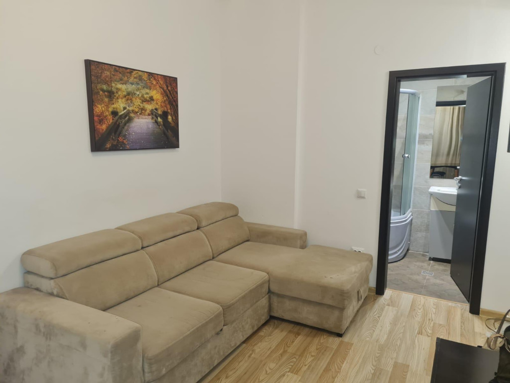 Bloc nou! Palas! Ap 2 cam modern, et 2, balcon, liber!!!