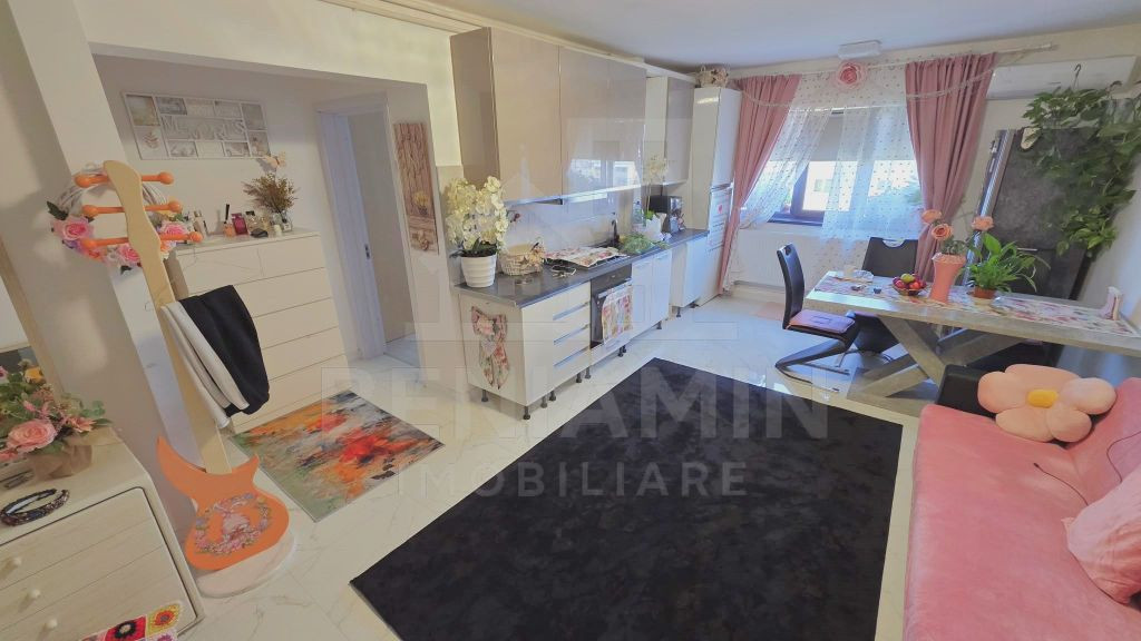 Garsoniera - bloc nou 2020 - 42mp - mobilat - utilat - Cr...