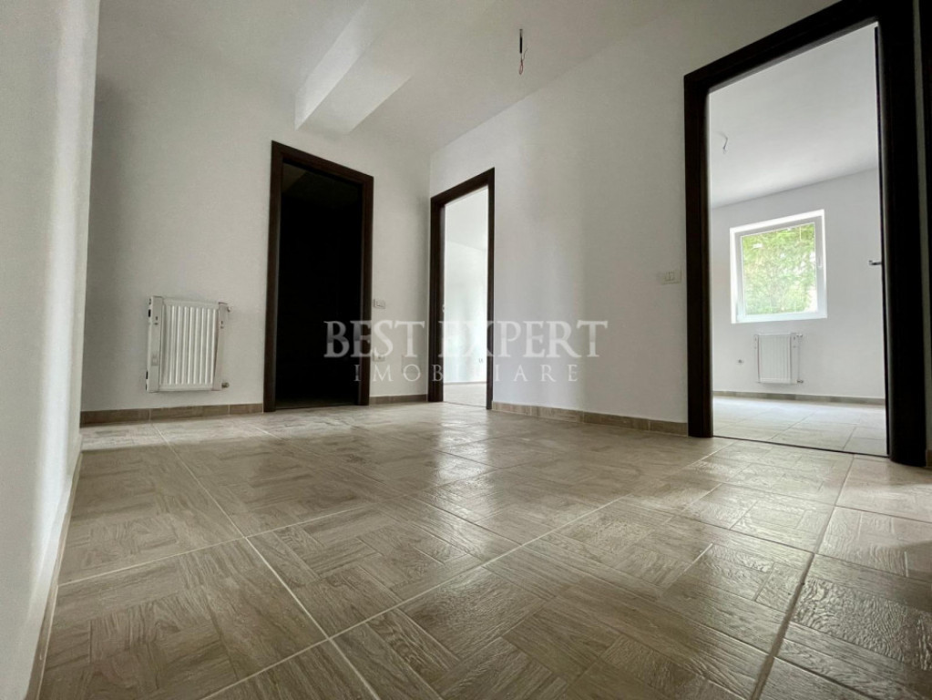 4 Camere Terasa Generoasa -Zona Linistita