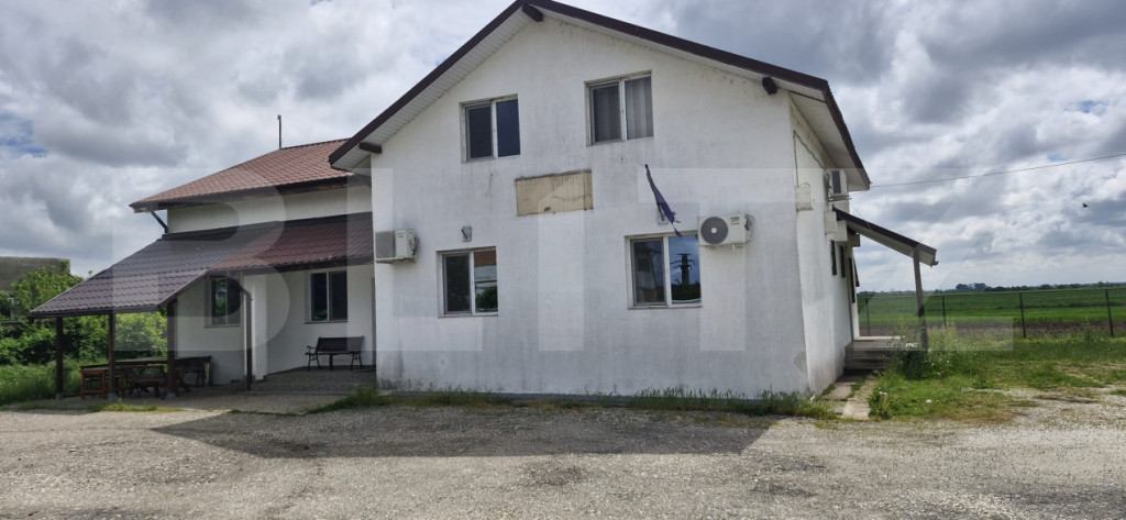 Casă P+M - Amprentă 146 mp, Teren 5.423 mp, zona Sud-Vest