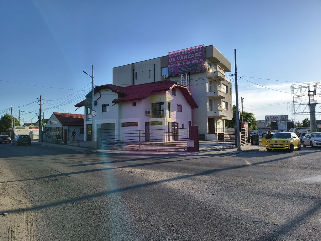Spațiu comercial pretabil minimarket lângă Pasajul The...