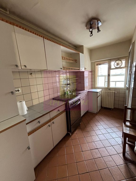 Stradal | Decebal | 3 Camere | Etaj 2 | 85 MP | 2 Bai | 4 Ba