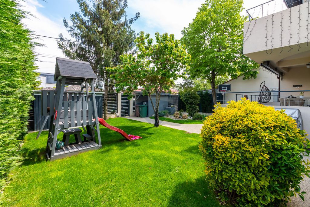 Vilă superba 7 camere, zona linistita, Bucurestii Noi