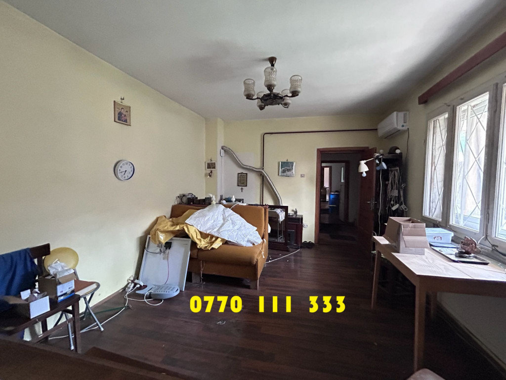 Casa 3 camere Zona Centrala, constructie caramida si boltari