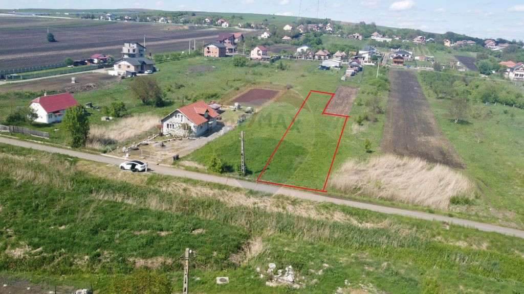 Teren intravilan de vanzare in Tureni, 1400 MP. Cluj