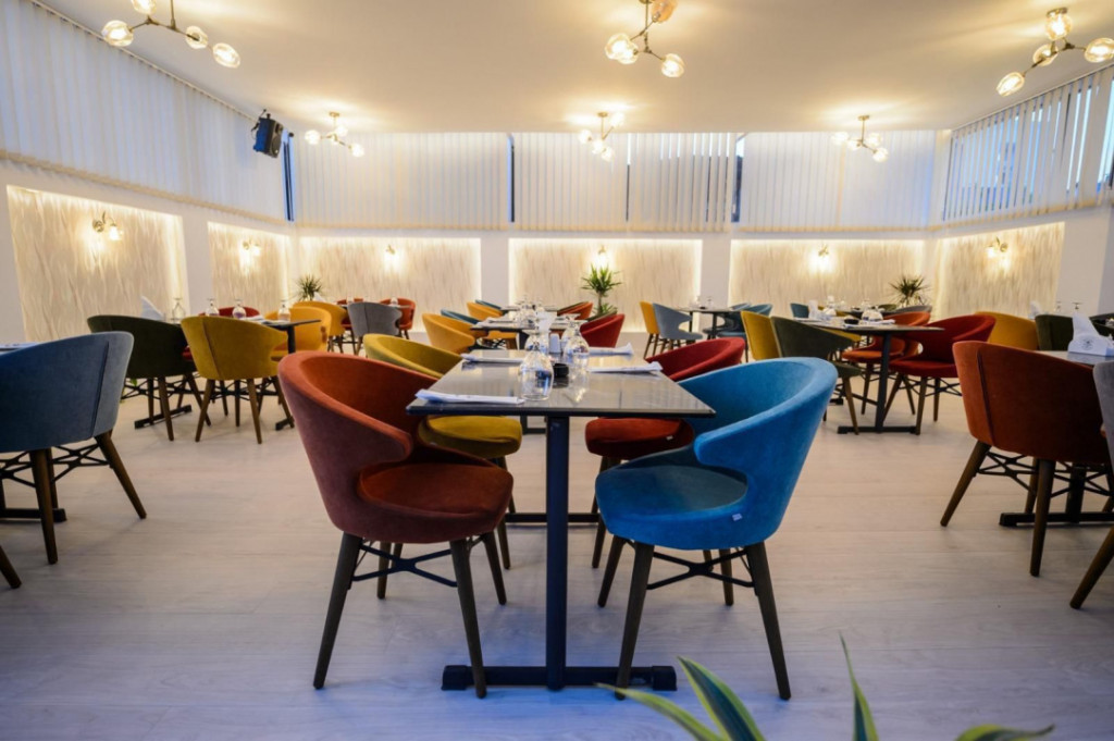 Mamaia Nord - Vilă turistică P+ 2 , funcțională, complet