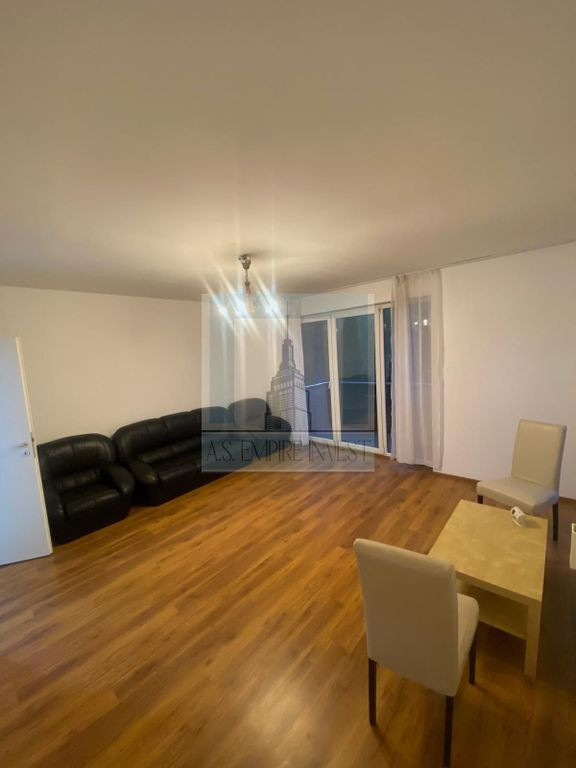 Apartament 2camere,luminos, decomandat,parcare,boxa,luminos,
