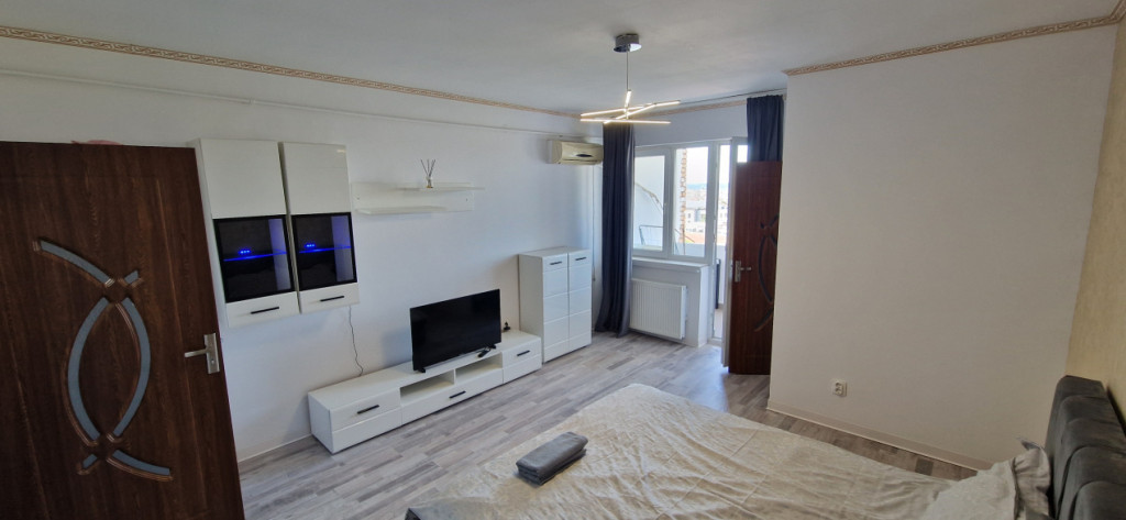 Garsonieră mobilată/utilată, 31 mp, zona Brazda lui Novac
